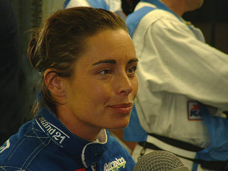 Vanina Ickx deltager i år for Rollcenter Racing i en Dallara Judd sammen med Lammers og Julian, de skal starte løbet fra 9. pladsen. (Foto: Claude Foubert - infoscourse.org)